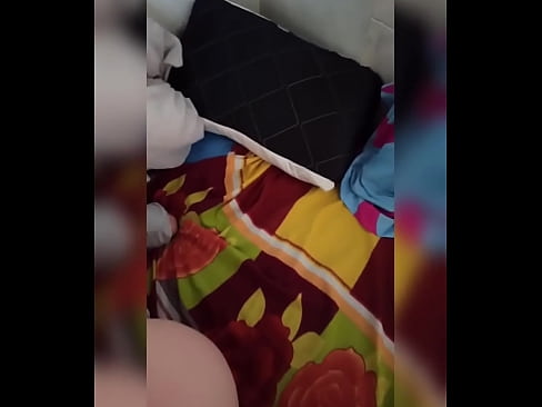 ❤️ Mening xonadoshim uyda yolg'iz qoladi, chunki eri ta'tilga ketadi va men uni sikish va eshagini sut bilan to'ldirish imkoniyatidan foydalanaman ️ Anal pornoda pornoda uz.libporno.ru